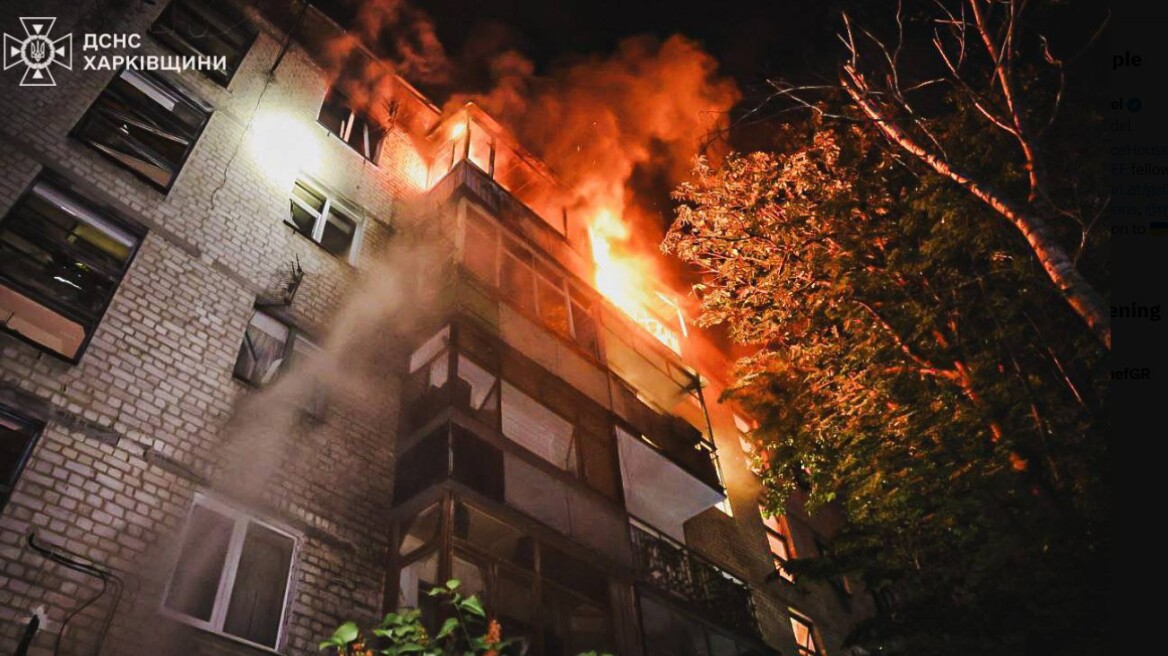 Πόλεμος στην Ουκρανία: Δύο νεκροί και 60 τραυματίες από νέα ρωσικά πλήγματα στο Χάρκοβο