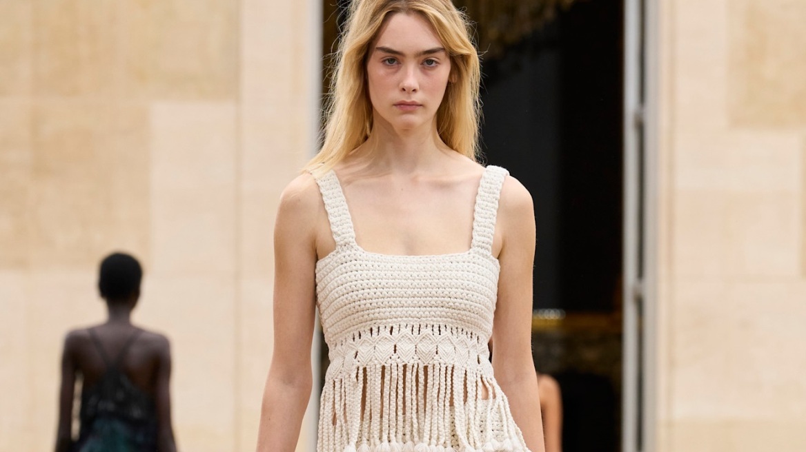 Mosty: Βρήκαμε τα ωραιότερα κροσέ κομμάτια για την πόλη και τις διακοπές
