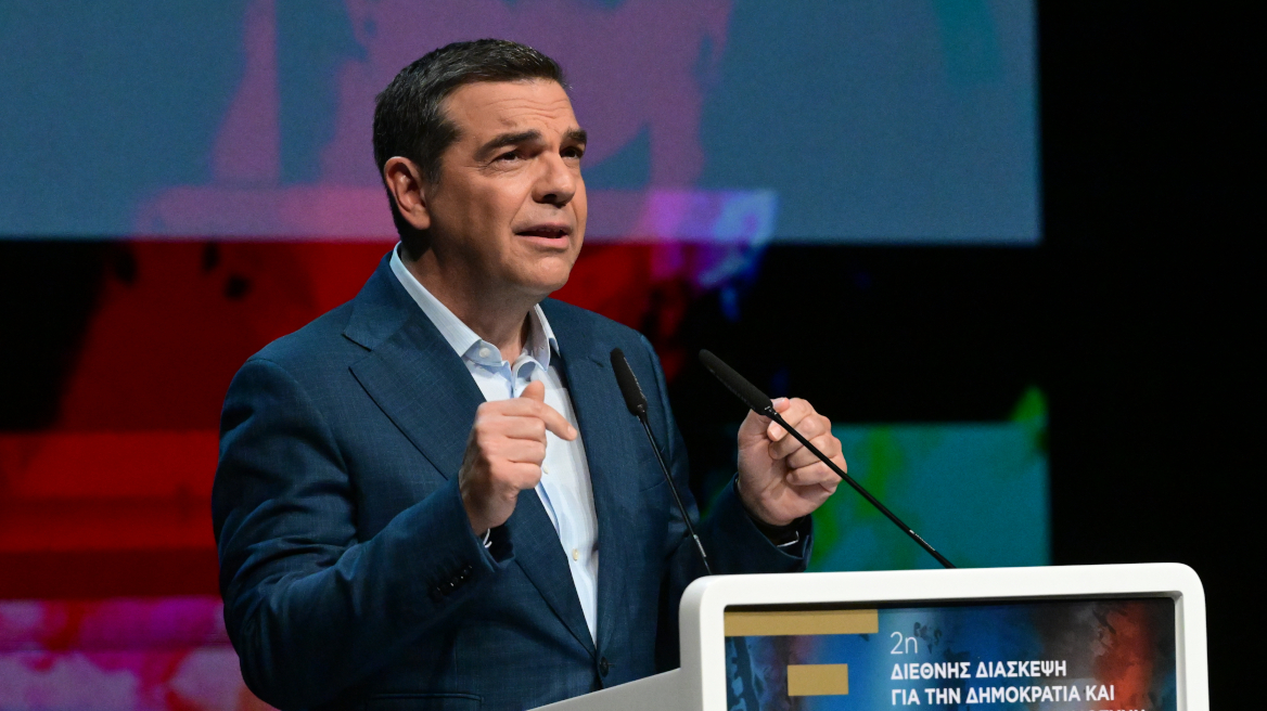 Τσίπρας: Να πείσουμε τους ανθρώπους ότι αν οι προοδευτικοί αναλάβουν τη διακυβέρνηση, το μέλλον τους θα είναι διαφορετικό
