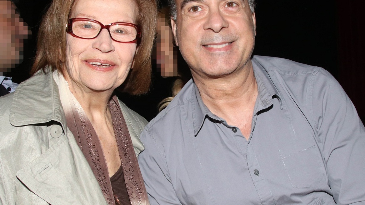 Φώτης Σεργουλόπουλος: Έτσι αποχαιρετά τη θεία του Κατερίνα Γιουλάκη - Δείτε το βίντεο