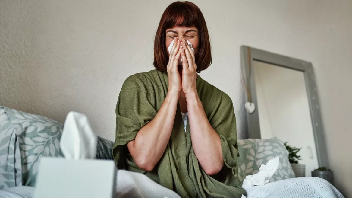 Κορωνοϊός: Νέα παραλλαγή αυξάνει τα κρούσματα στην Ευρώπη
