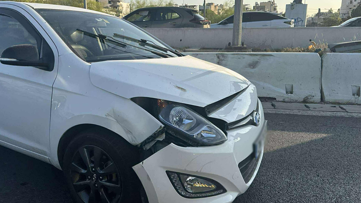 Τροχαίο στην Ποσειδώνος μετά το «Σταύρος Νιάρχος»  - Κλειστή η δεξιά λωρίδα