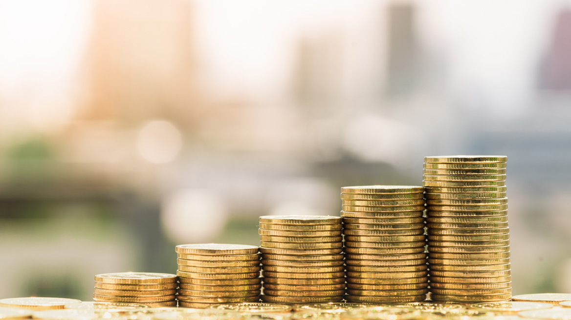 UBS: Ερχεται μεγάλη αναδιανομή του πλούτου στην Ελλάδα – Αύξηση για τα μεσαία εισοδήματα 