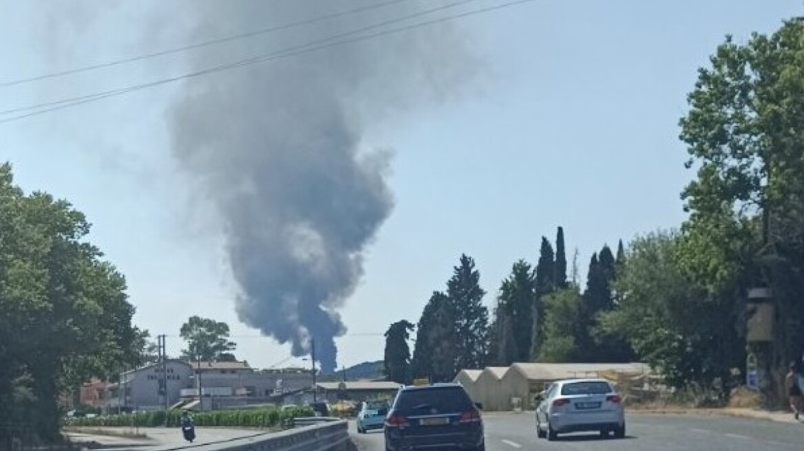 Φωτιά τώρα στην Κέρκυρα - Επιχειρούν 2 αεροσκάφη