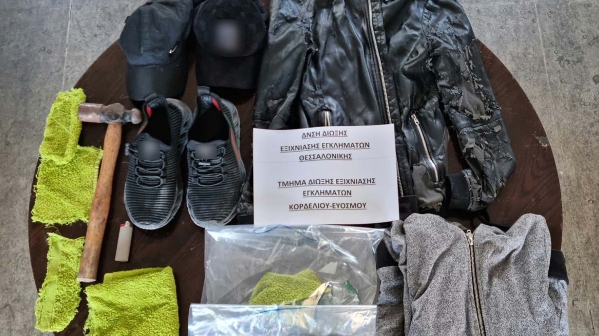 Θεσσαλονίκη: Έσπασαν τζαμαρία κομμωτηρίου και έριξαν μέσα μολότοφ - Συνελήφθη 22χρονος