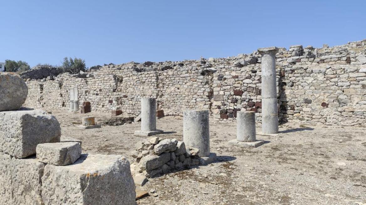 Σαντορίνη: Αυτά είναι τα έργα που εκτελούνται στους αρχαιολογικούς χώρους της Αρχαίας Θήρας και του Ακρωτηρίου
