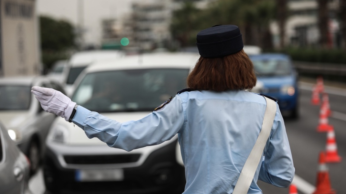Κυκλοφοριακές ρυθμίσεις το βράδυ της Τρίτης στη Λεωφόρο Ποσειδώνος λόγω εργασιών 