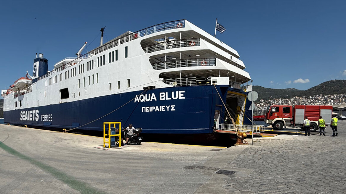 Τα πλοία της SEAJETS, μεταφέρουν ισχυρές πυροσβεστικές δυνάμεις και πυροσβεστικά οχήματα στη Χίο