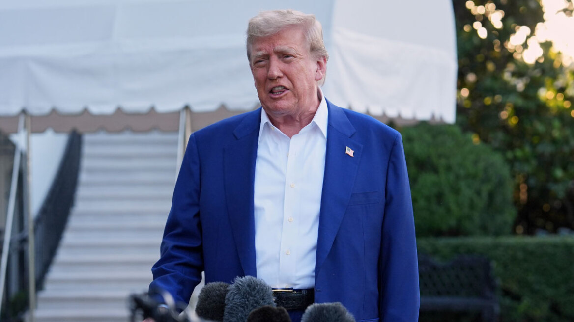 Axios: Η συμφωνία Paramount - Τραμπ πυροδοτεί φόβους για νέα πλήγματα στην ελευθερία του Τύπου