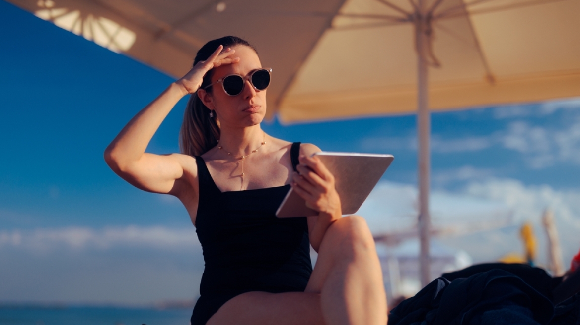 Γιατί δεν μπορούμε να χαλαρώσουμε στις διακοπές;