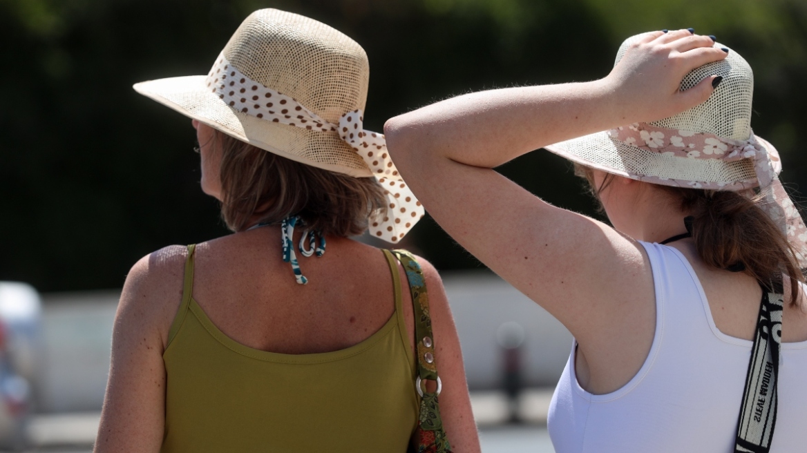 Υψηλές θερμοκρασίες και στην Ελλάδα την ώρα που «βράζει» η Ευρώπη: Οι περιοχές όπου ο υδράργυρος ξεπέρασε τους 33°C