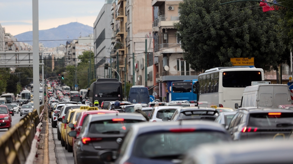 Στο «κόκκινο» η κίνηση στο κέντρο της Αθήνας λόγω του ΕΚΟ Ράλλυ Ακρόπολις 2025 - Έκλεισαν Β. Όλγας, Β. Κωνσταντίνου και Αρδηττού