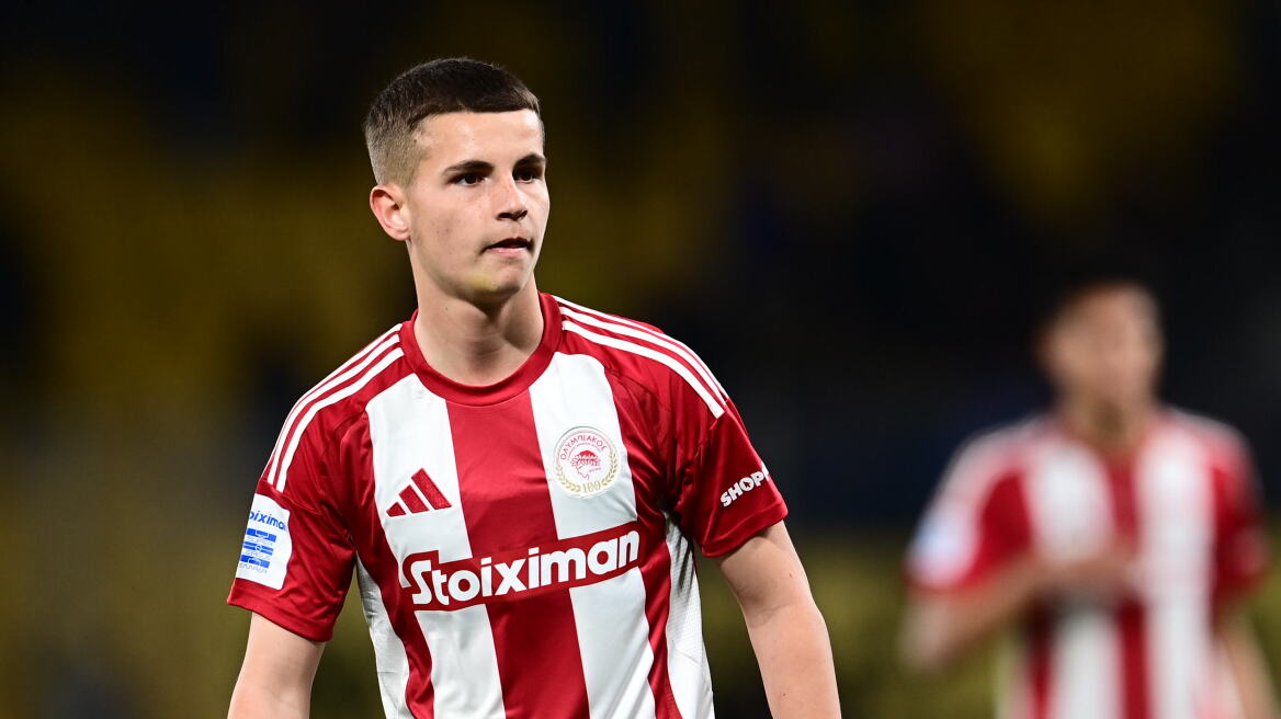 Ολυμπιακός: Ειλημμένη απόφαση για πώληση του Μουζακίτη, γράφει το ΑΠΕ 
