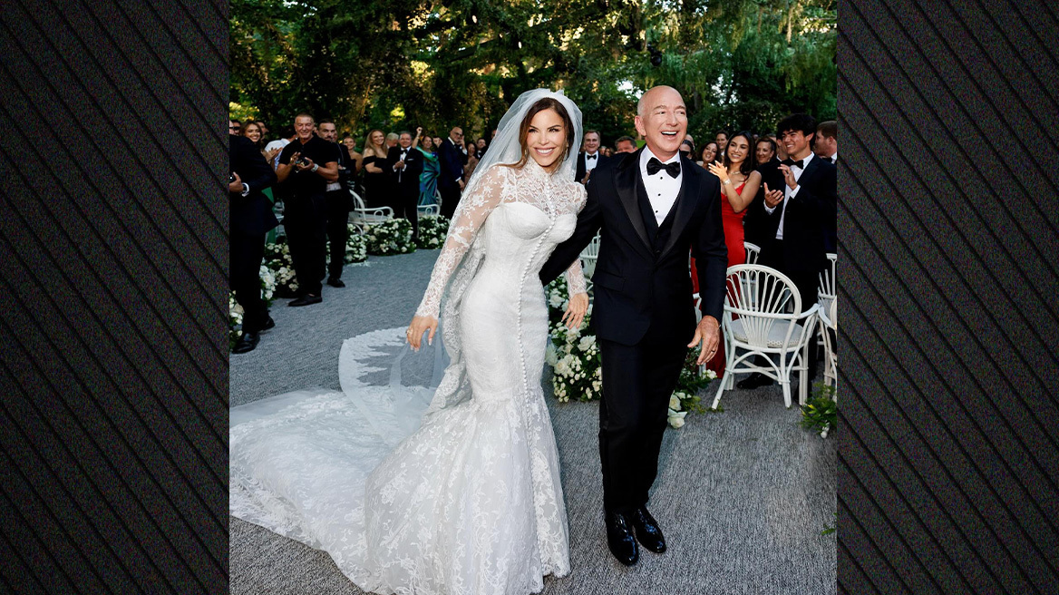Τζεφ Μπέζος και Λόρεν Σάντσεζ παντρεύτηκαν στο νησί Σαν Τζόρτζιο Ματζόρε της Βενετίας - Η πρώτη φωτογραφία του ζευγαριού, με Dolce & Gabbana η νύφη