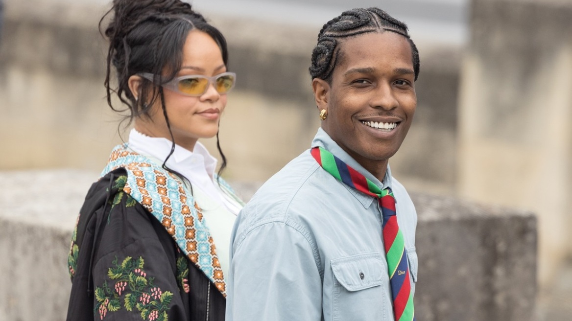 Η Rihanna έκλεψε τις εντυπώσεις μαζί με τον γιο της Riot στο σόου του A$AP Rocky στο Παρίσι