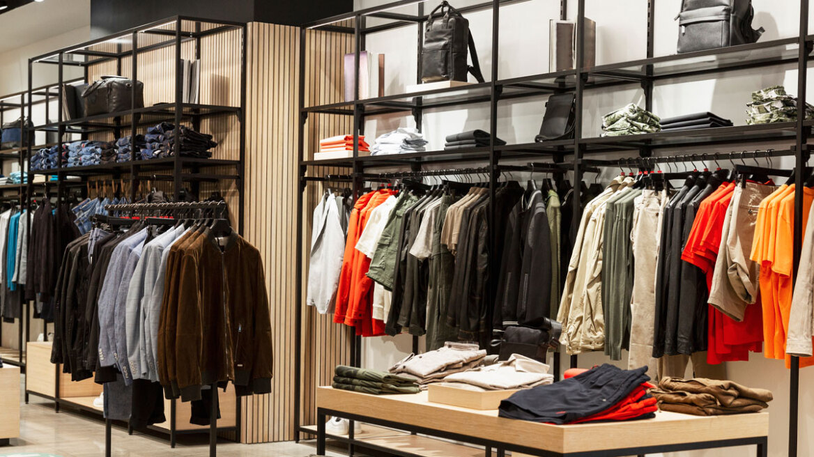 «Τσουχτερά» πρόστιμα για τα καρτελάκια: Από 500 έως και 30.000 ευρώ, αν δεν αναγράφεται η τιμή πώλησης