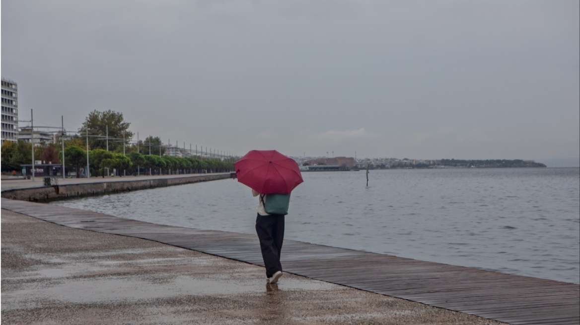 Από τον καύσωνα στα μπουρίνια - Προβλήματα χθες στη βόρεια Ελλάδα, πού θα χτυπήσει τις επόμενες ώρες η κακοκαιρία

