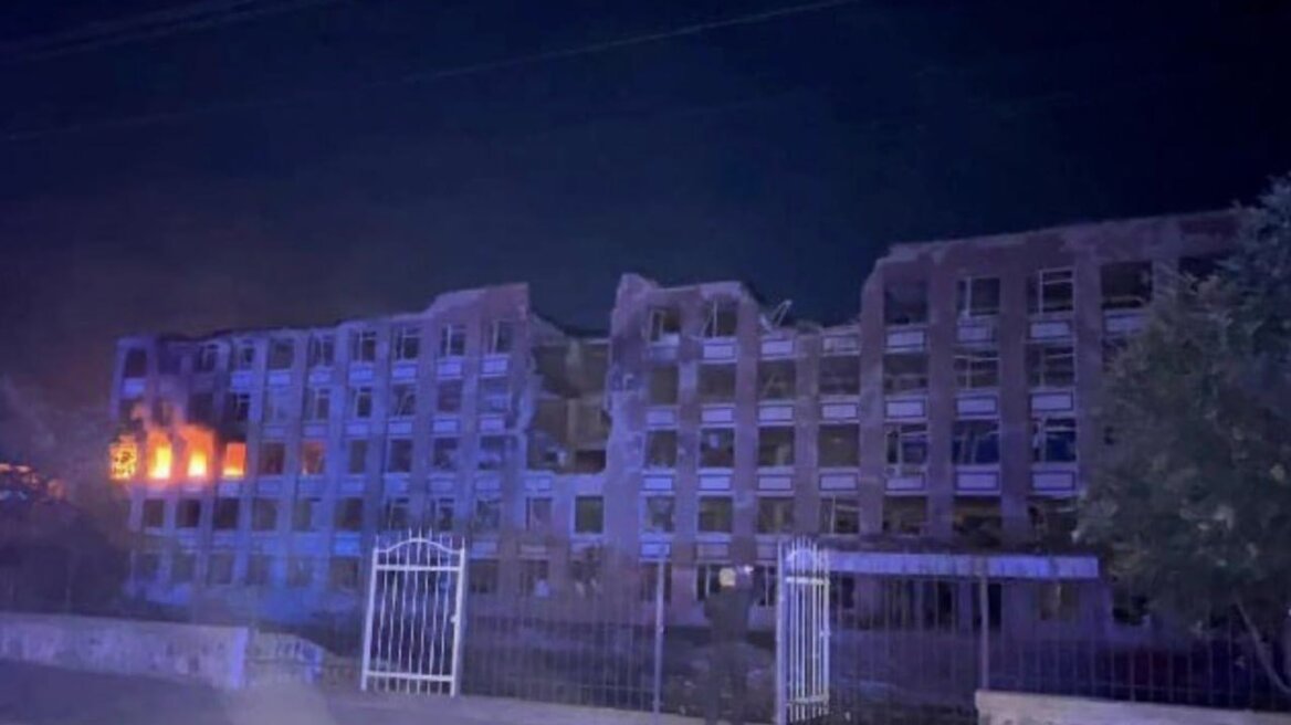 Πόλεμος στην Ουκρανία: Τουλάχιστον ένας νεκρός και επτά τραυματίες σε μεγάλη ρωσική επιδρομή με drones και πυραύλους