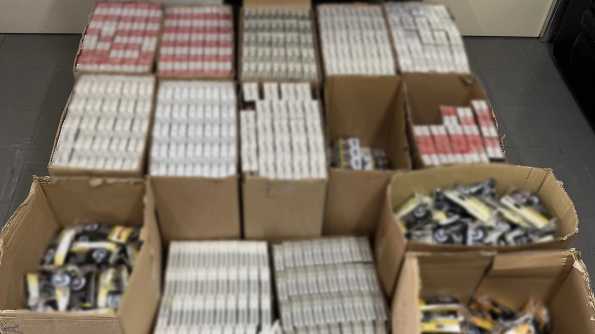 Συνελήφθη 45χρονος για διακίνηση λαθραίων καπνικών στον Πειραιά - Έκρυβε πάνω από 6.100 τεμάχια