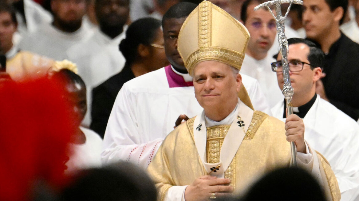 «MAGA» και στο Βατικανό: Η Καθολική Εκκλησία... ικέτιδα στα πόδια των Αμερικανών δωρητών και ο νέος Πάπας σε αναζήτηση κεφαλαίων