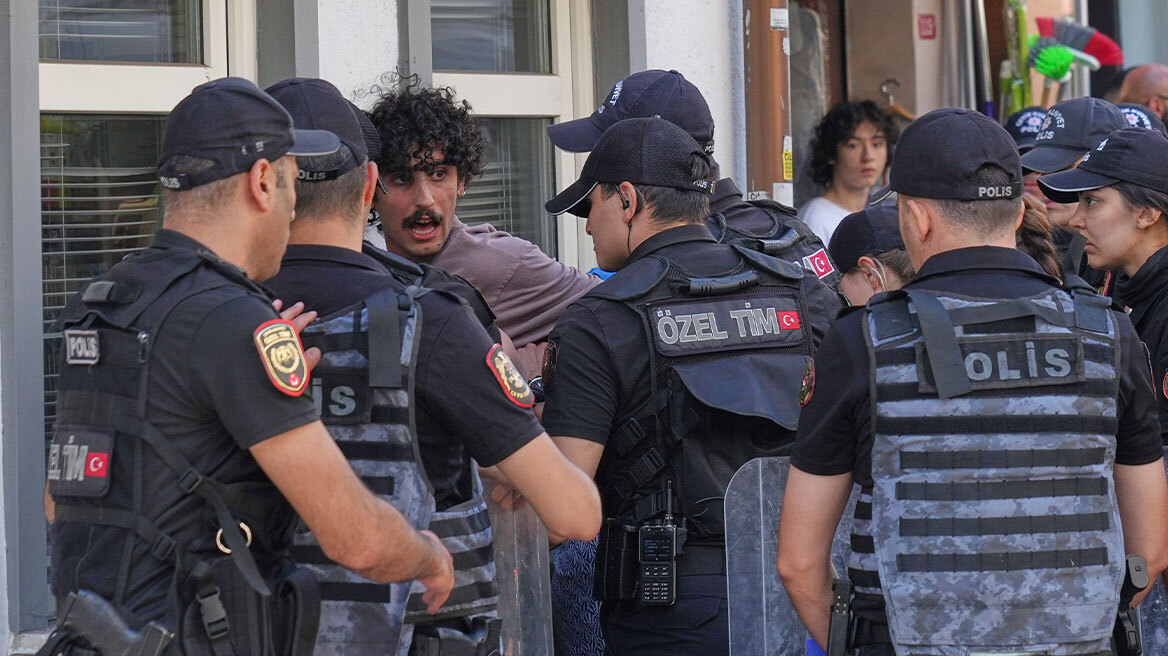 Δεκάδες συλλήψεις στην Κωνσταντινούπολη για συμμετοχή στο Pride που έχει απαγορευτεί