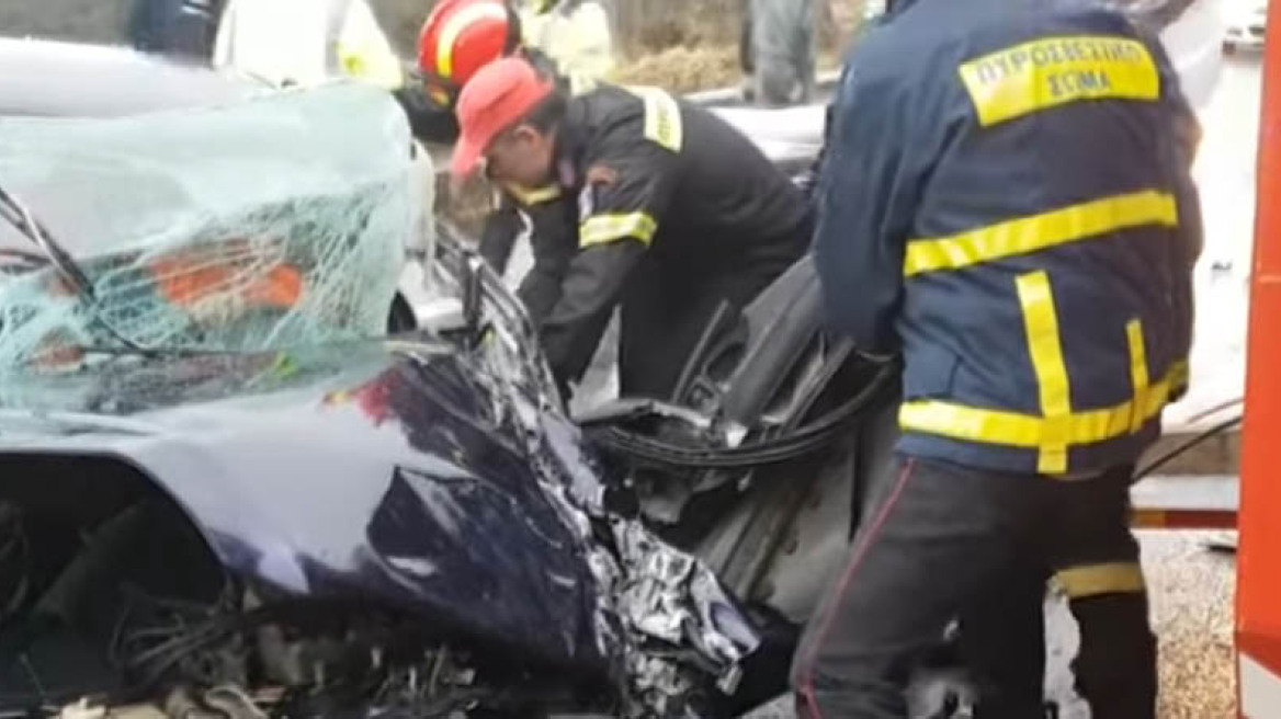 Τροχαίο με ανατροπή οχήματος στην Παιανία - Απεγκλωβίστηκε τραυματισμένη η οδηγός
