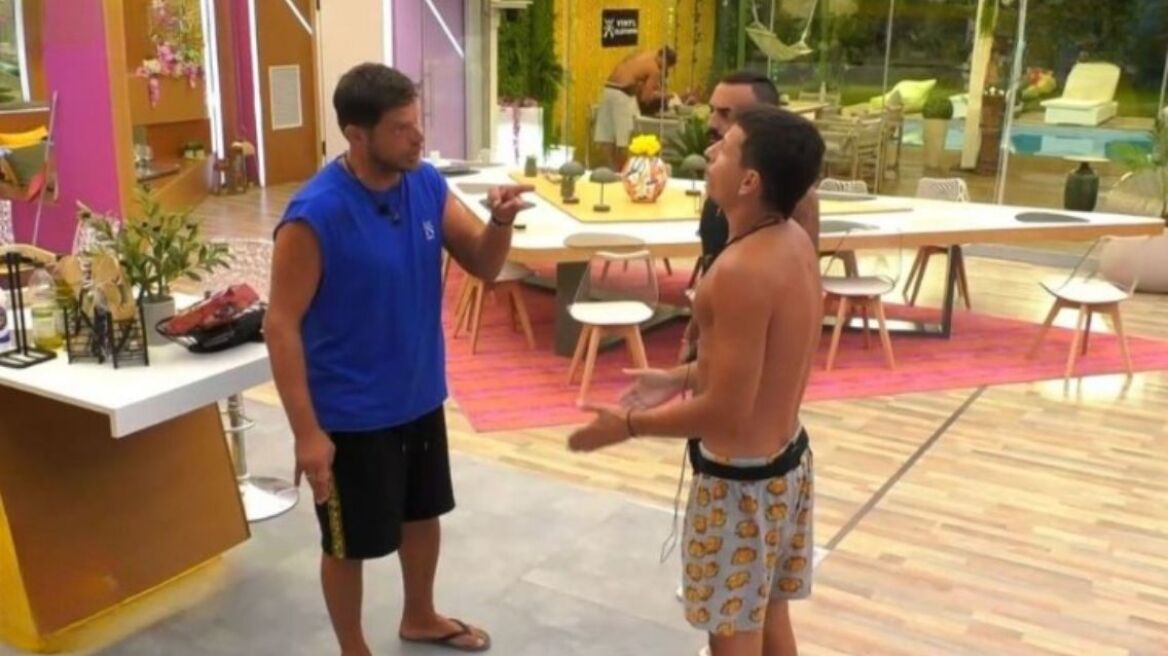 Big Brother - Έντονη αντιπαράθεση μεταξύ Χρήστου και Νίκου: «Αν θες να μου ξαναμιλήσεις, θα μου μιλάς όπως σου μιλάω»