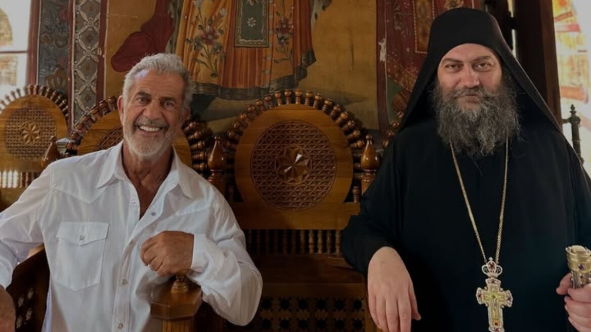 Μελ Γκίμπσον στο Άγιο Όρος - «Φαίνεται ότι αγαπά τον Χριστό» είπε ο Αρχιμανδρίτης Μεθόδιος