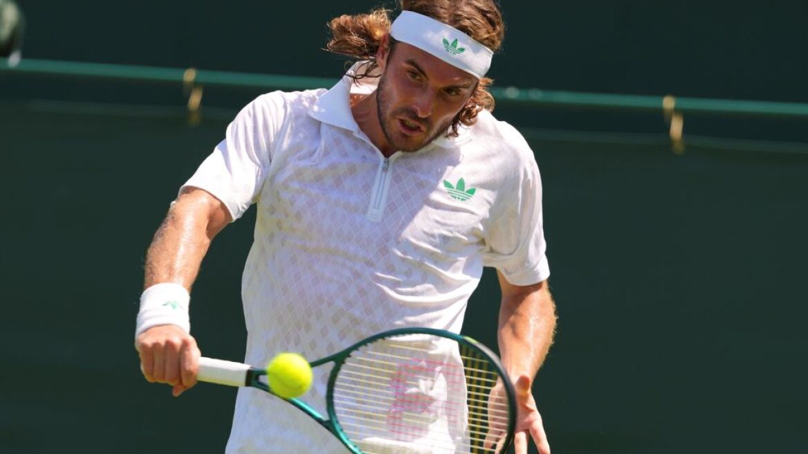 Wimbledon: Νεο σοκ για Τσιτσιπά, εγκατέλειψε λόγω τραυματισμού και αποκλείστηκε στην πρεμιέρα