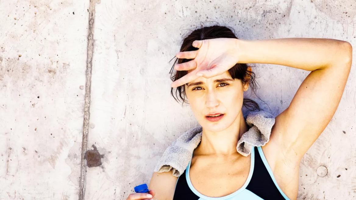 Καύσωνας: Πώς επηρεάζει το πεπτικό και την άμυνα του οργανισμού