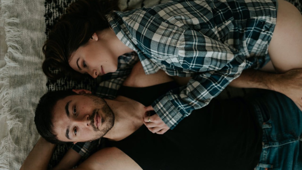 Αυτός είναι ο μεγαλύτερος μύθος για τις μακροχόνιες σχέσεις και το πάθος, σύμφωνα με μία relationship expert