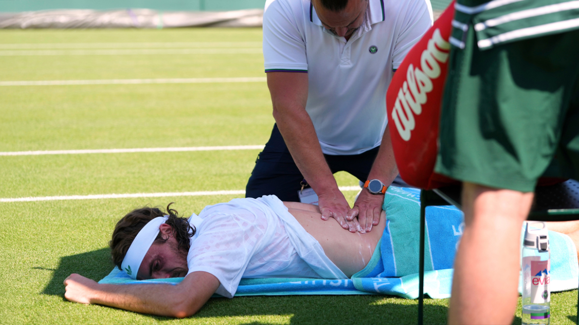 Τσιτσιπάς: Οι 12 μήνες της ελεύθερης πτώσης του -  Οι αλλαγές προπονητών, οι οδυνηρές ήττες και η πιθανή απόσυρση