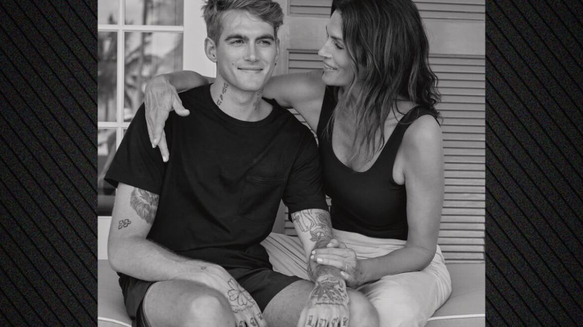 Η Σίντι Κρόφορντ εύχεται στον γιο της για τα γενέθλιά του: «Είμαι τόσο περήφανη για τον άντρα που γίνεσαι»