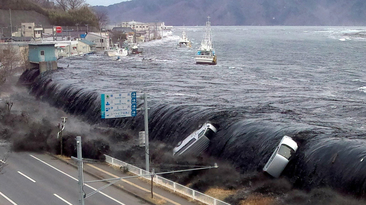 Τρόμος στην Ιαπωνία: Σενάρια για mega σεισμό στην τάφρο Nankai με 300.000 νεκρούς - Μπροστά του θα ωχριά και η Φουκουσίμα