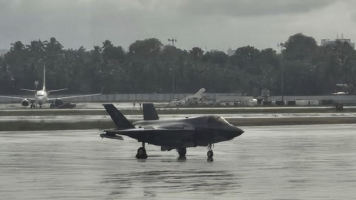 Ένα καθηλωμένο βρετανικό F-35 έγινε... πρεσβευτής του τουρισμού στην Ινδία
