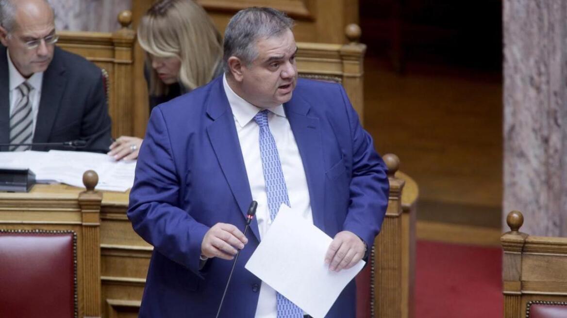 Οι Δήμοι σε πρωταγωνιστικό ρόλο για την ψηφιακή ενδυνάμωση των ηλικιωμένων, λέει ο Βασίλης Σπανάκης