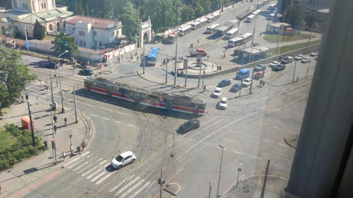 Εκτεταμένο μπλακάουτ έπληξε την Τσεχία - Διακόπηκαν δρομολόγια τρένων την Πράγα