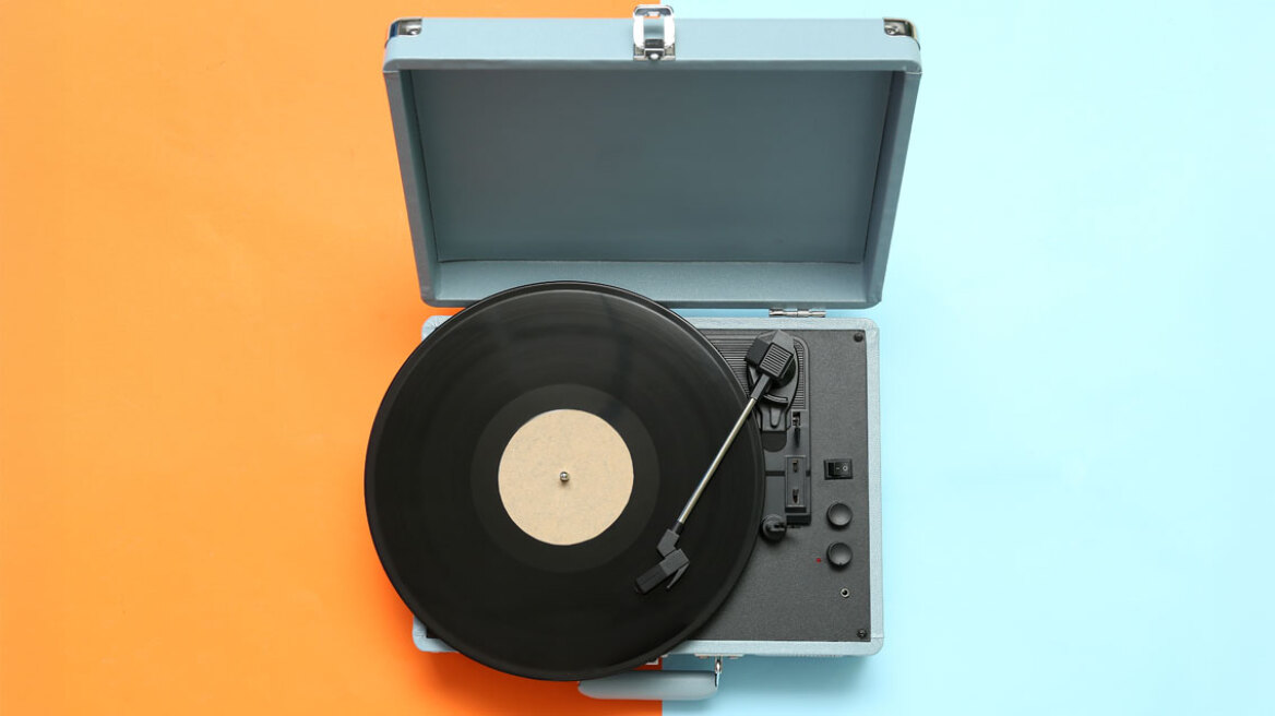 Δεύτερη νιότη στην αγορά για βινύλια και φιλμ