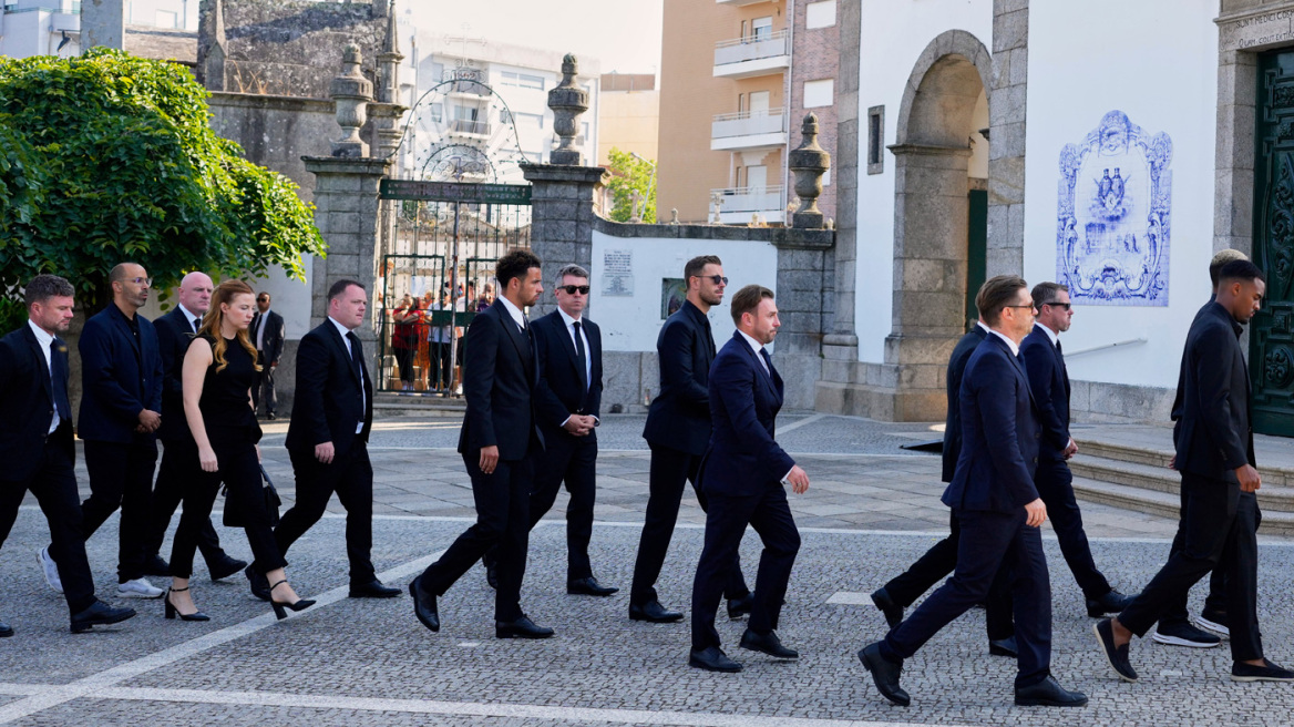 Ράγισε καρδιές η Λίβερπουλ στην Πορτογαλία: «Αντίο» στον Ζότα από όλη την οικογένεια του συλλόγου