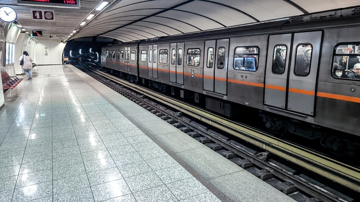 Επίθεση κατά Γερμανού τουρίστα στο μετρό – Ιρακινός ο δράστης, είχε νοσηλευτεί στο ψυχιατρείο