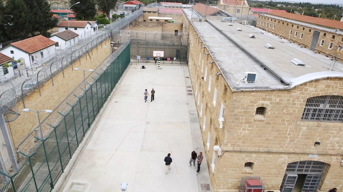 Αποκαλύψεις για τις συνθήκες κράτησης στις φυλακές της Κύπρου.