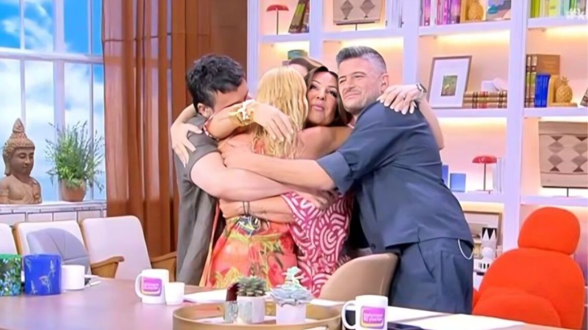Ναταλία Αργυράκη: Συγκίνηση στην αποχώρησή της από την εκπομπή της Ναταλίας Γερμανού - «Το σπίτι σου είναι πάντα εδώ»