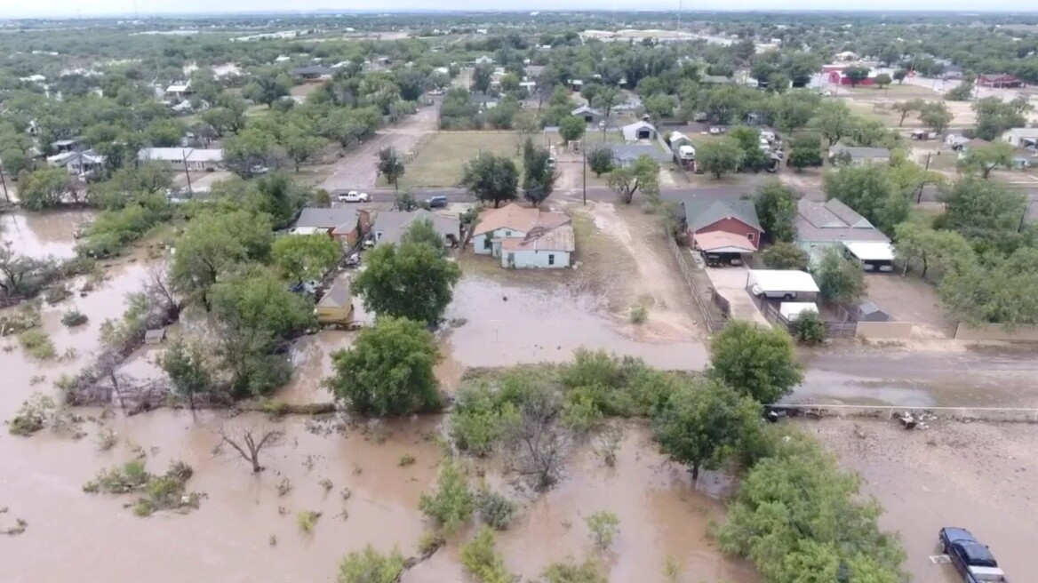 Τους 50 έφτασαν οι νεκροί από τις πλημμύρες στο Τέξας