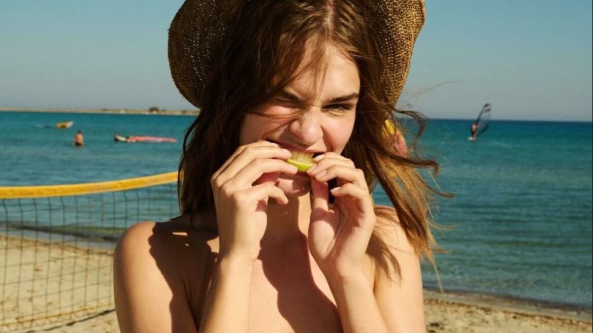 Resortwear: Οκτώ ελληνικά brands που πρέπει να βάλετε στη βαλίτσα των επόμενων διακοπών