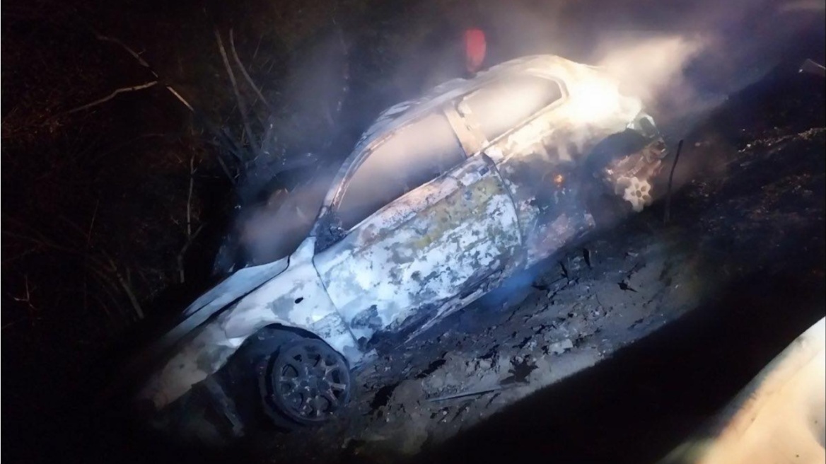 Τροχαίο δυστύχημα στο Αγρίνιο: Απανθρακώθηκε 21χρονος, τραυματίστηκαν 3 άτομα - Δείτε βίντεο και φωτογραφίες