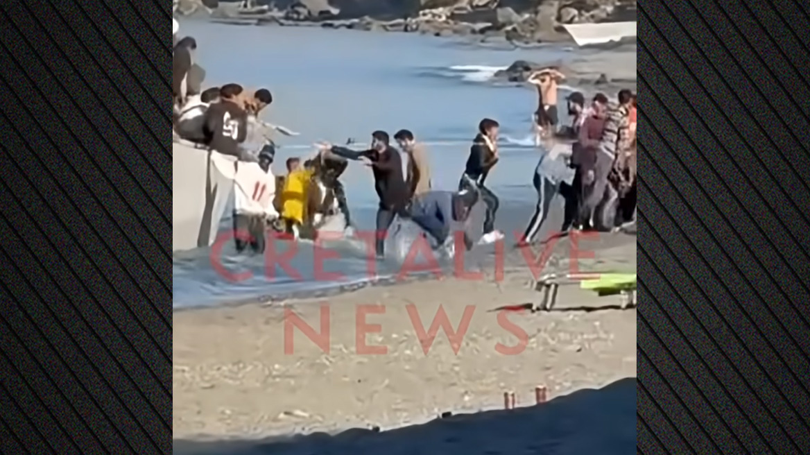 «Απόβαση» παράνομων μεταναστών σε παραλία με λουόμενους - Πάνω από 840 άνθρωποι έφτασαν χθες σε Κρήτη και Γαύδο