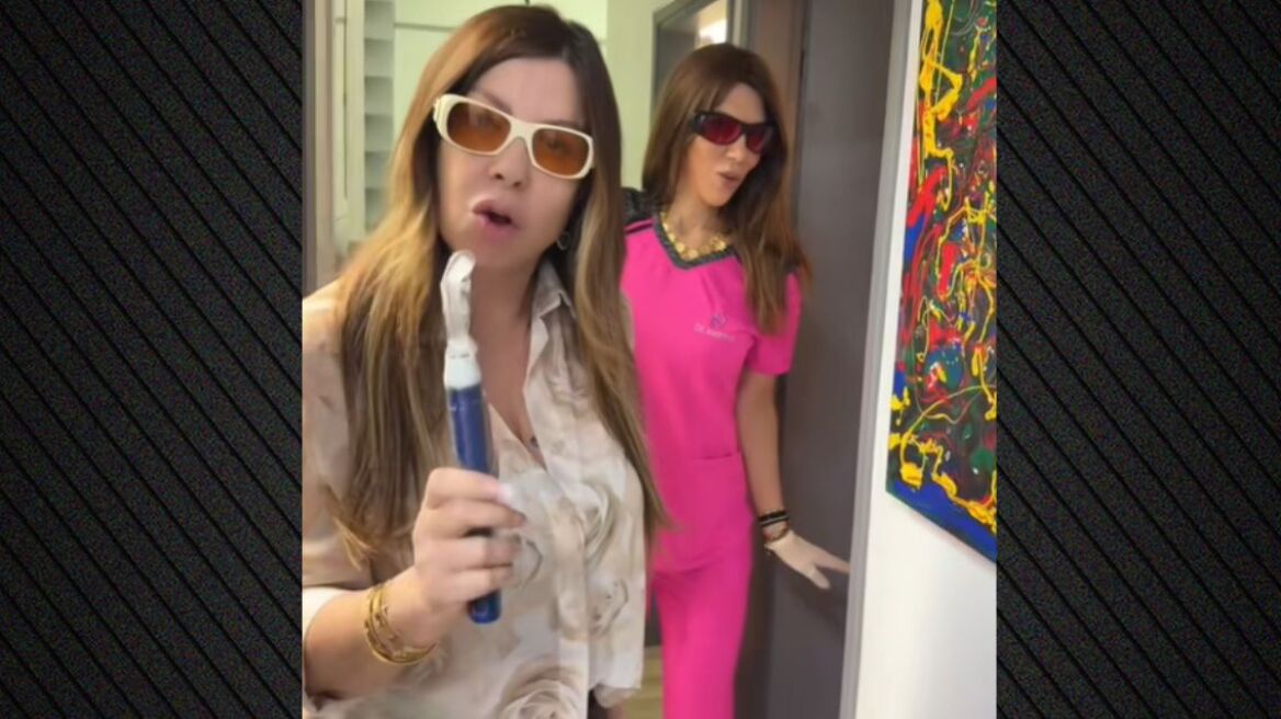 Η Άντζελα Δημητρίου τραγουδάει το νέο της κομμάτι μέσα σε... οδοντιατρείο κρατώντας εργαλεία - Δείτε βίντεο