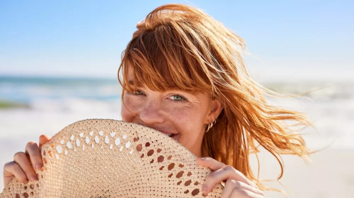 Πώς θα προστατεύσουμε το δέρμα μας το καλοκαίρι - Ο δερματολόγος συμβουλεύει