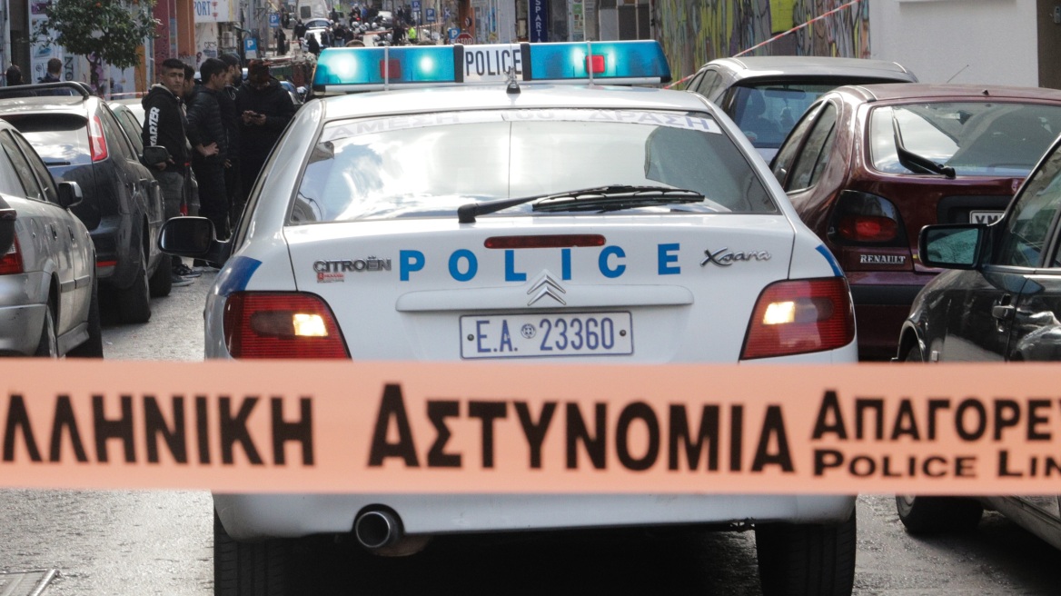 Γαλάτσι: Άνδρας ταμπουρώθηκε στο σπίτι του και απειλούσε να αυτοκτονήσει