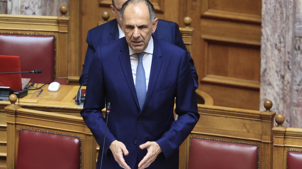 Γεραπετρίτης για μεταναστευτικές ροές: Αναγκαία η τροπολογία για το άσυλο, βρισκόμαστε σε άμεσο κίνδυνο